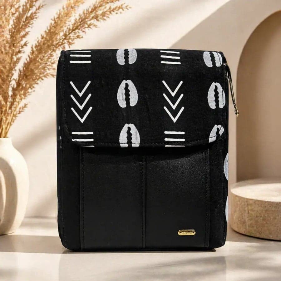 Ebony Essence Crossbody bag